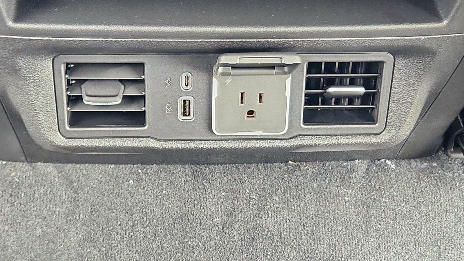 2026 GMC Sierra 3500HD SLE - Photo 16