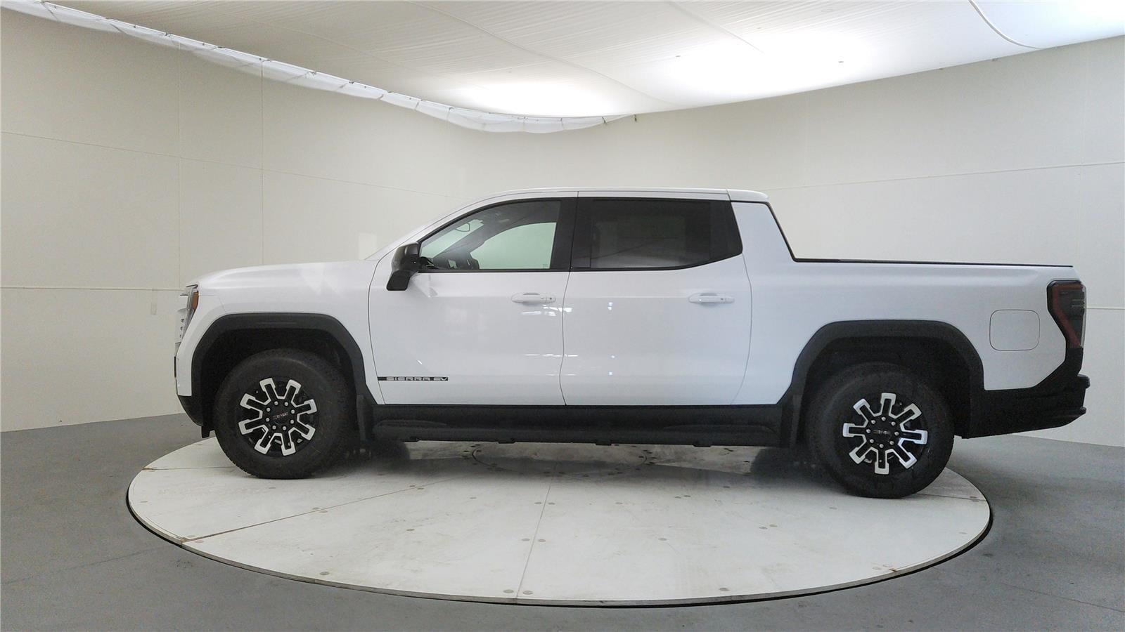 2026 GMC Sierra EV Elevation - Photo 4