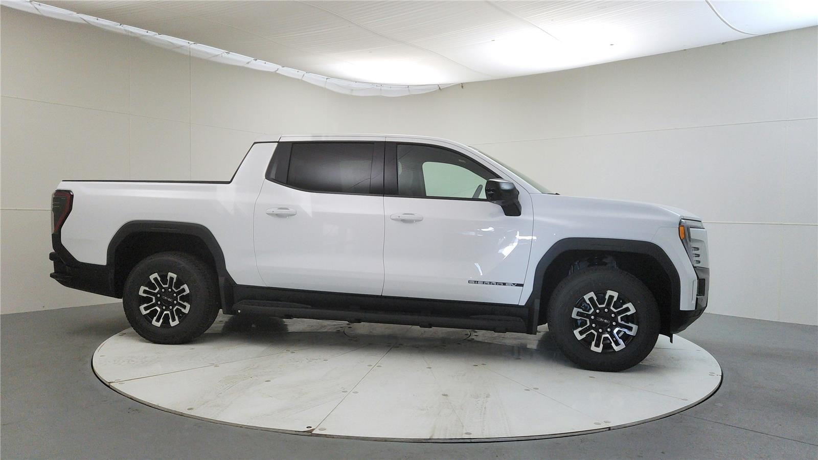 2026 GMC Sierra EV Elevation - Photo 8