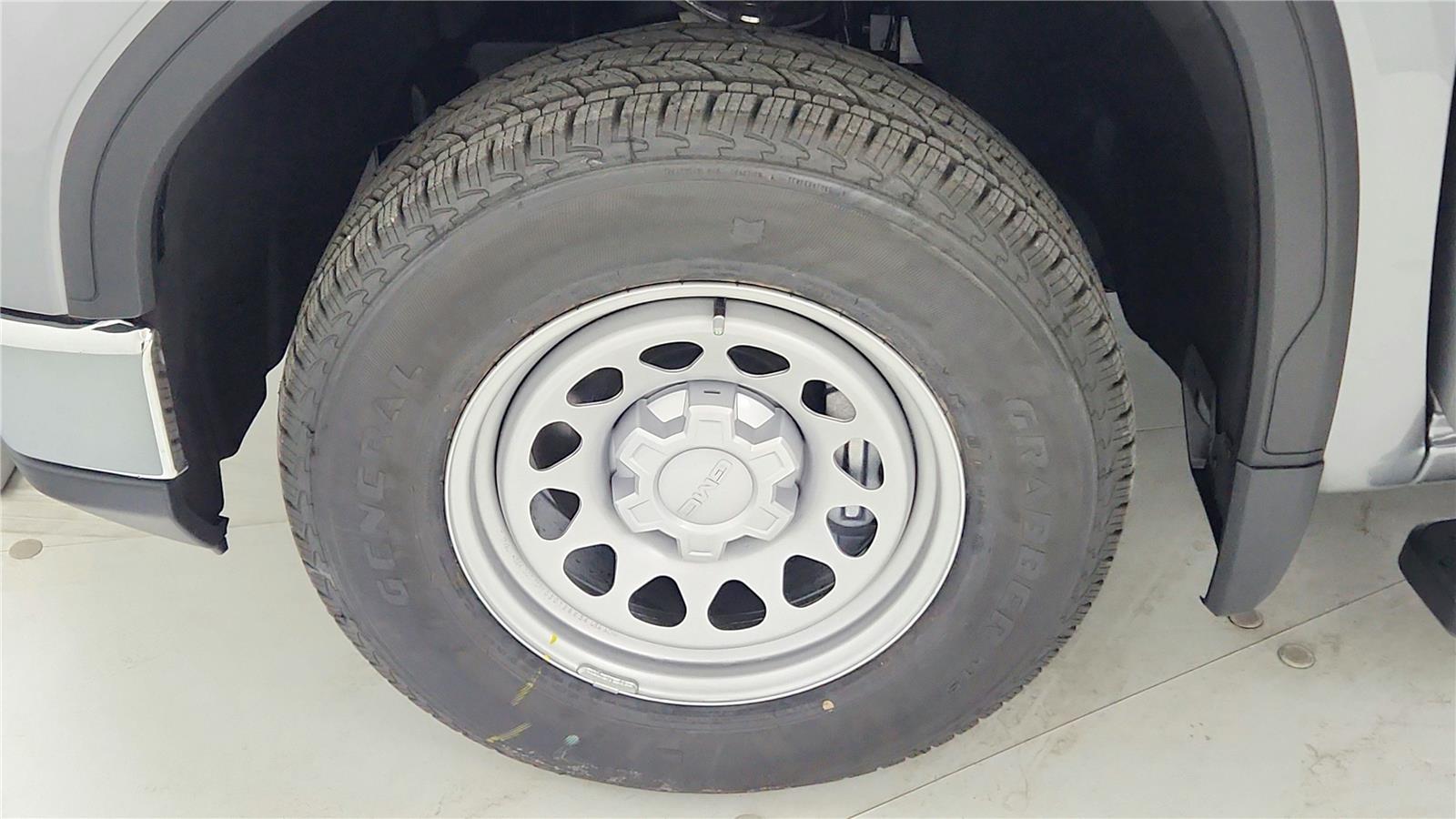 2026 GMC Sierra 1500 Pro - Photo 27
