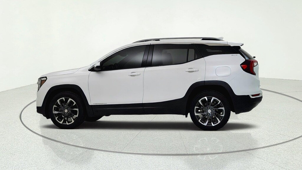 Used 2022 GMC Terrain SLT SUV