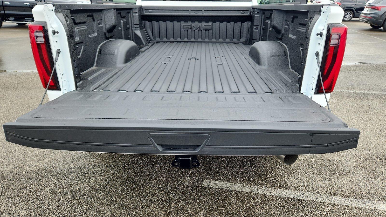 2026 GMC Sierra 3500HD SLE - Photo 31