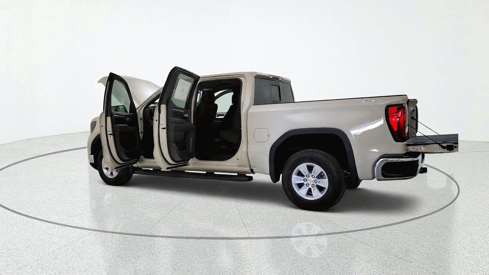 2026 GMC Sierra 1500 SLE - Photo 12