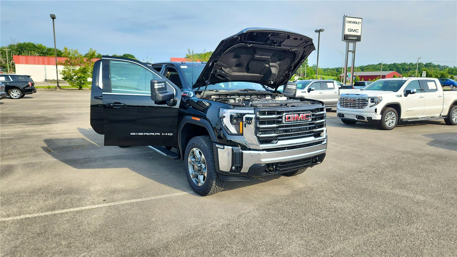 2026 GMC Sierra 2500HD SLE - Photo 9