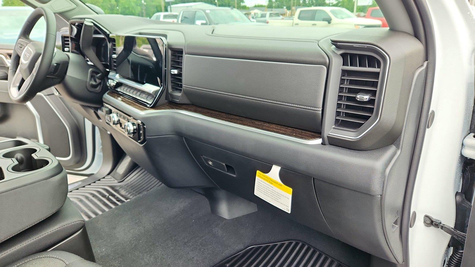 2026 GMC Sierra 3500HD SLE - Photo 20