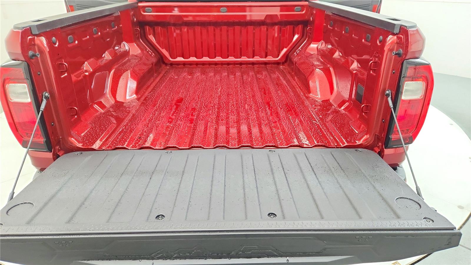 2026 GMC Canyon Elevation - Photo 19