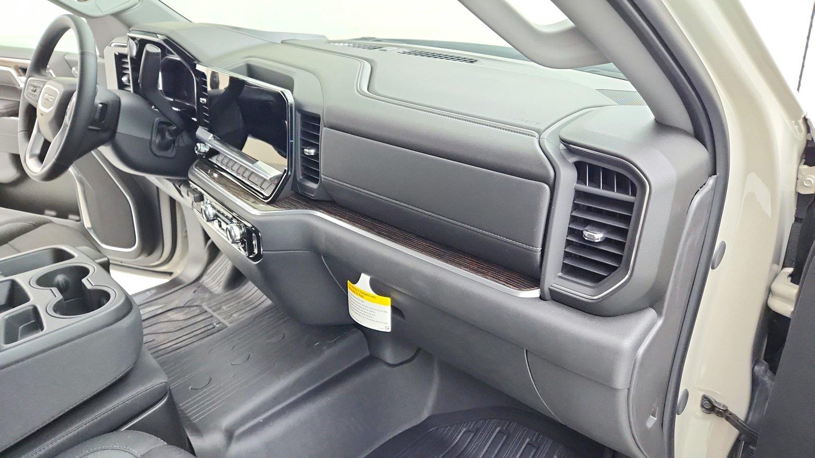 2026 GMC Sierra 1500 SLE - Photo 28