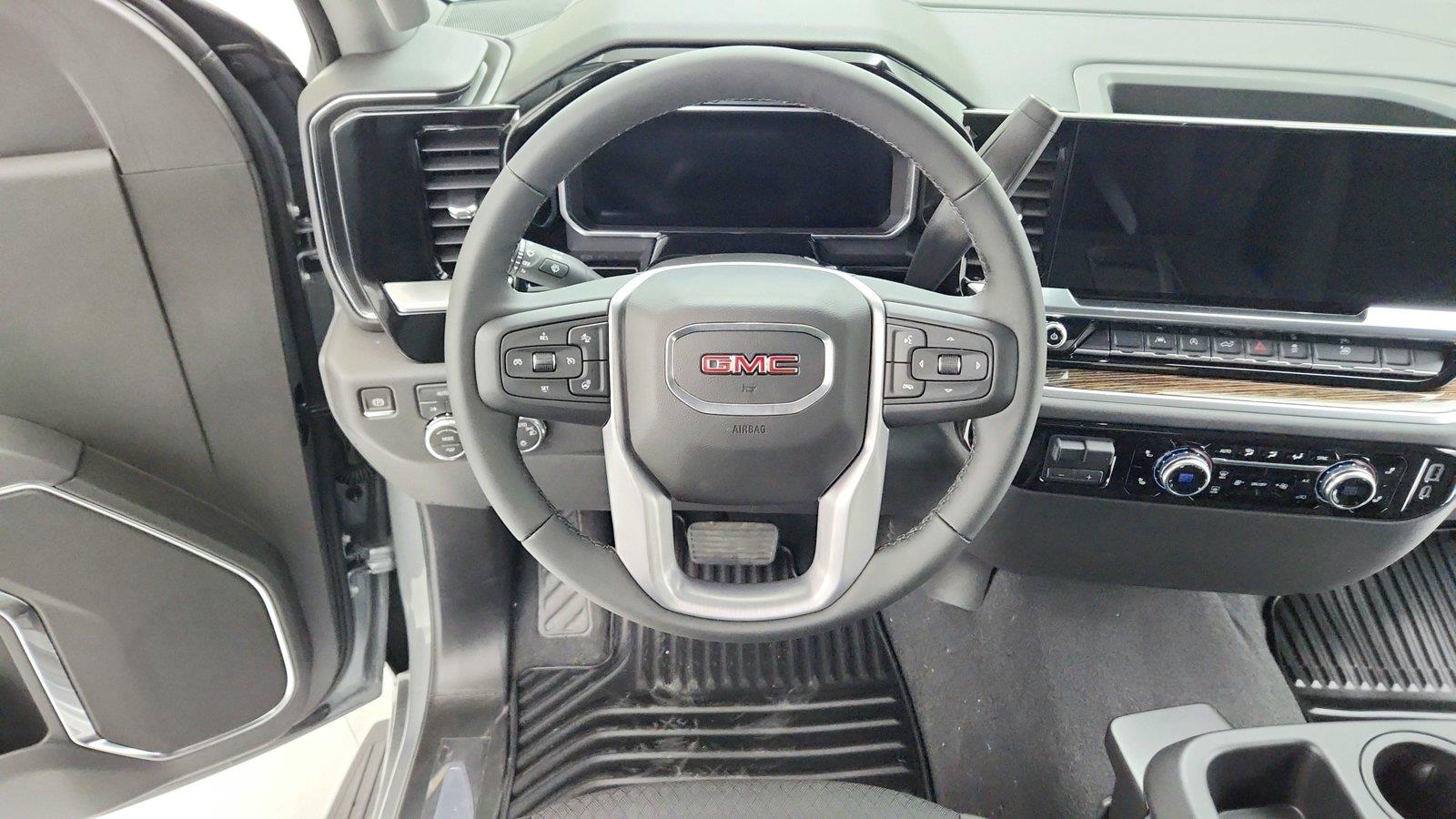 2026 GMC Sierra 1500 SLE - Photo 22