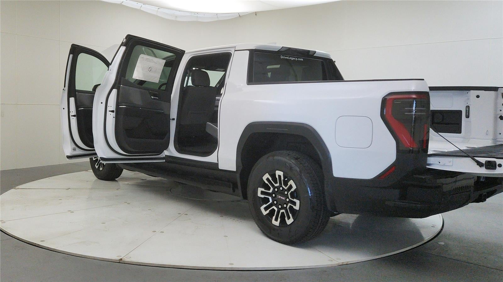 2026 GMC Sierra EV Elevation - Photo 11