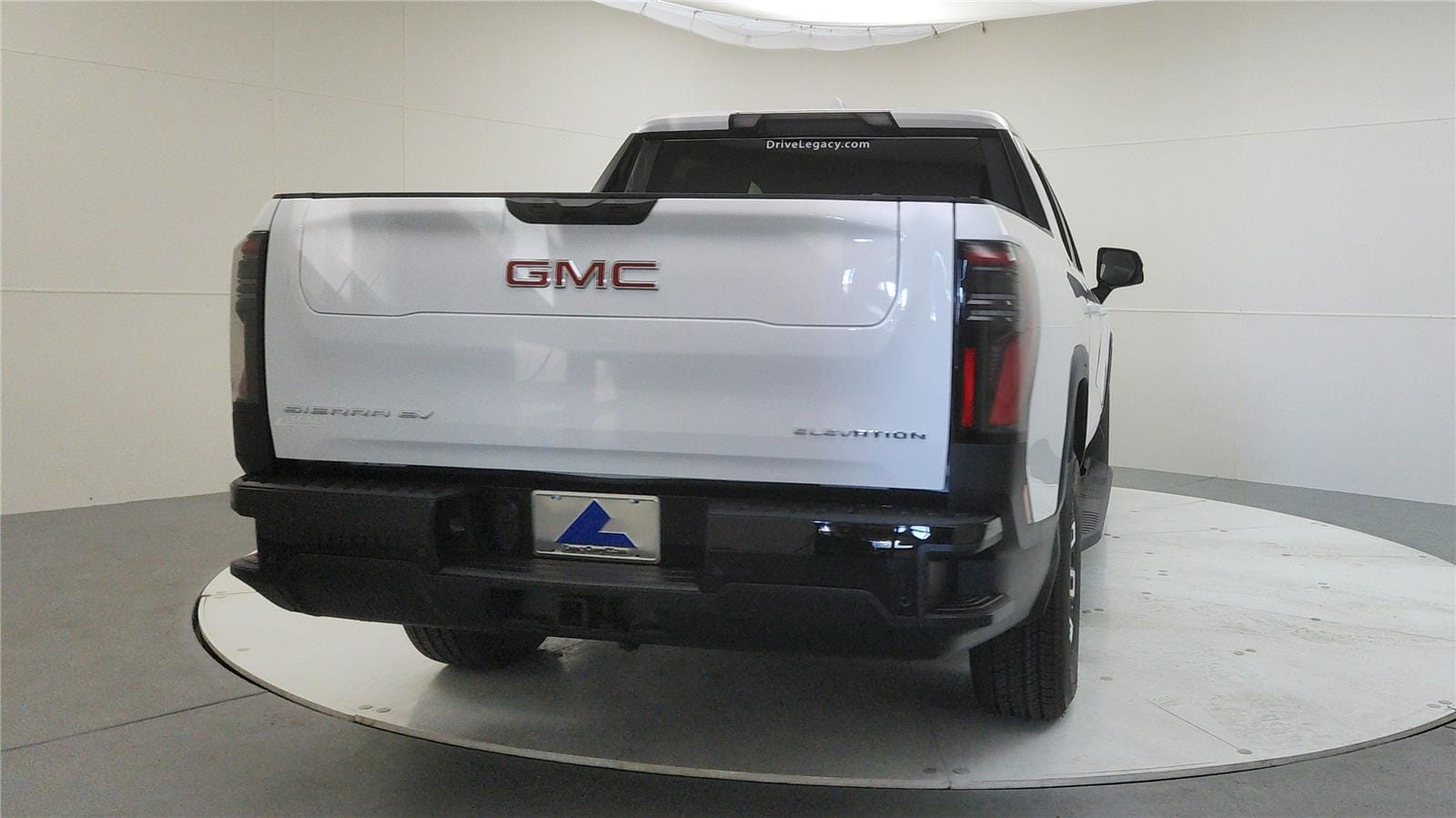 2026 GMC Sierra EV Elevation - Photo 6