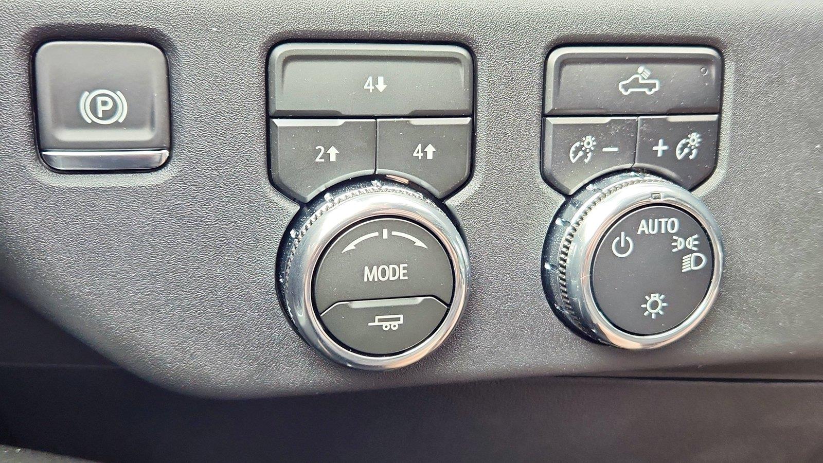 2026 GMC Sierra 3500HD SLE - Photo 26