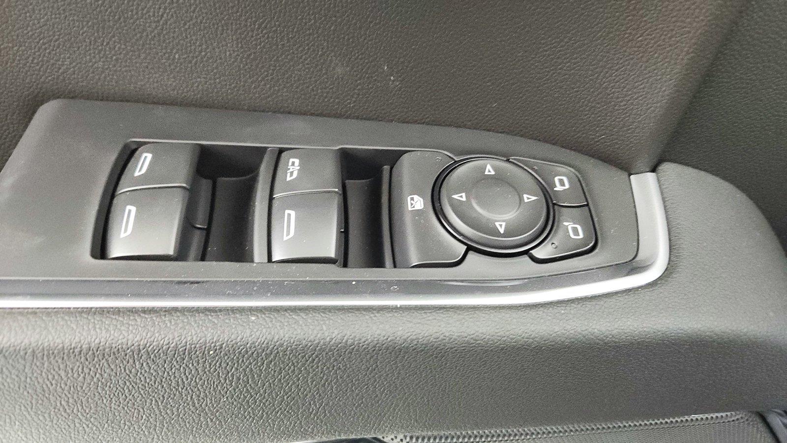 2026 GMC Sierra 1500 SLE - Photo 19
