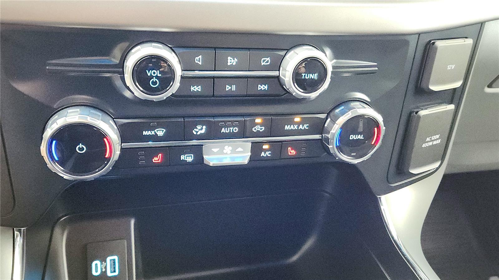 2024 Ford F-150 XLT - Photo 24