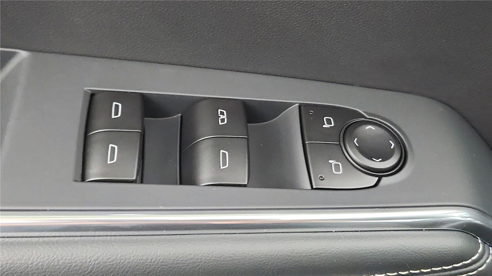 2026 GMC Acadia Elevation - Photo 23