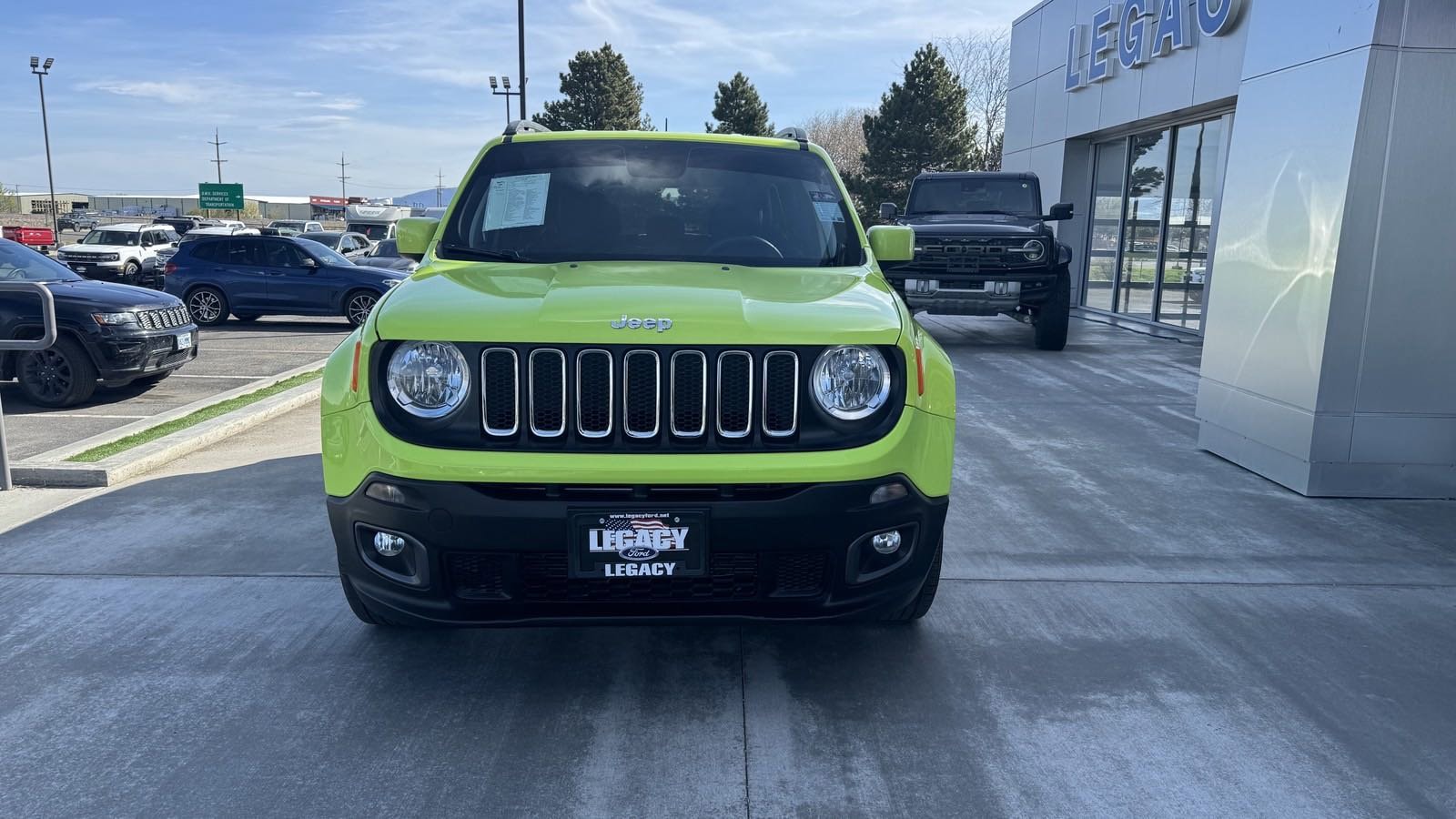 Used 2018 Jeep Renegade Latitude with VIN ZACCJABB9JPH24991 for sale in La Grande, OR