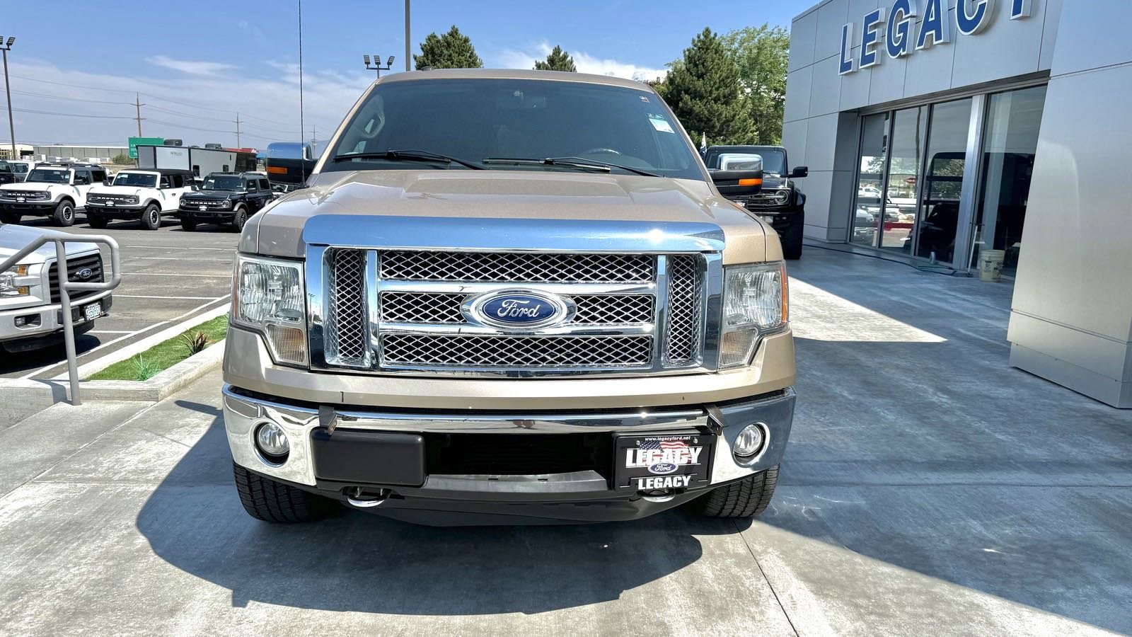 Used 2011 Ford F-150 Lariat with VIN 1FTFW1ET2BKD94609 for sale in La Grande, OR