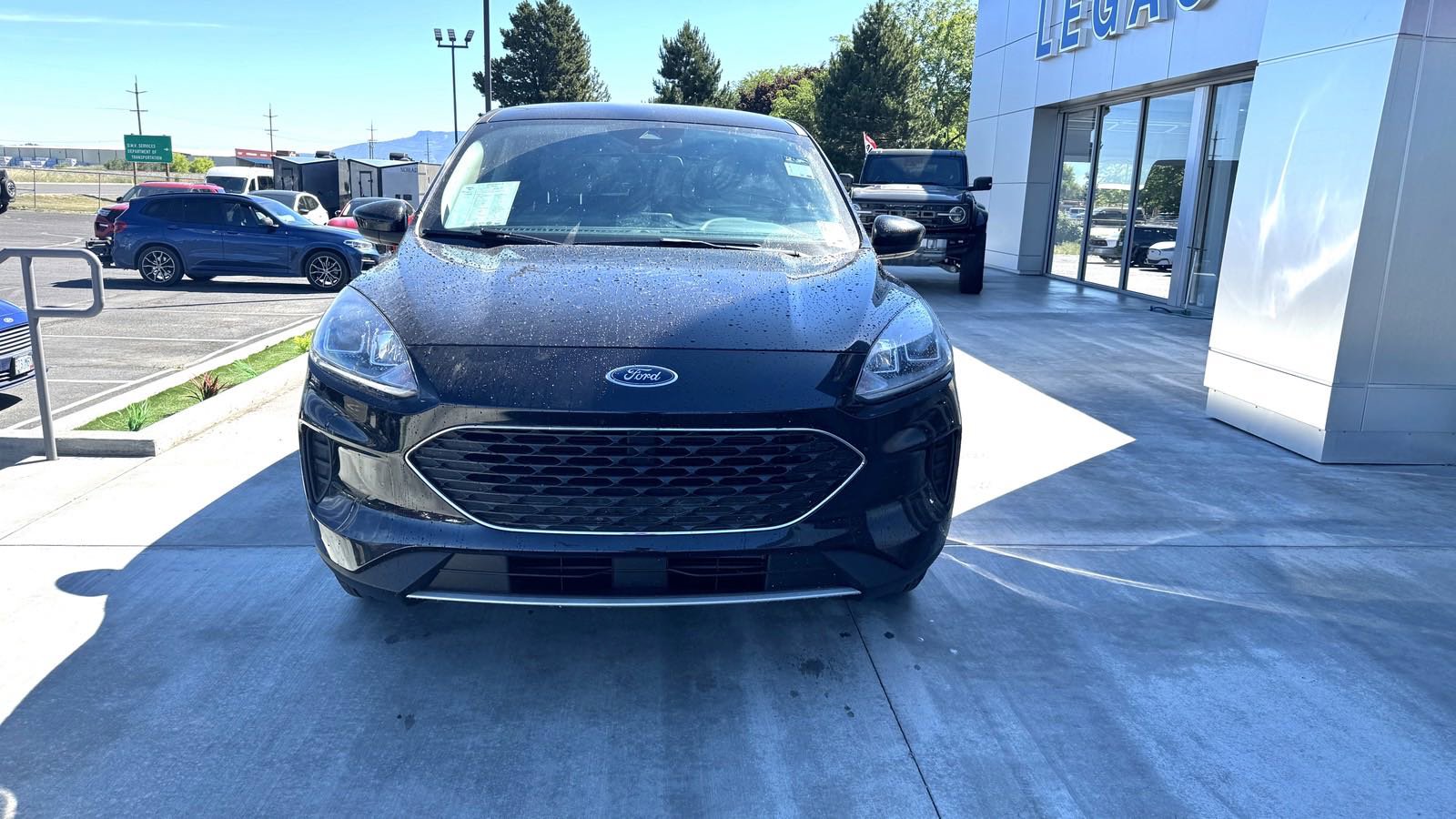 Used 2020 Ford Escape SE with VIN 1FMCU9G60LUC76137 for sale in La Grande, OR