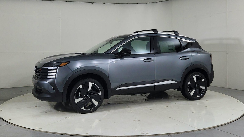 New 2026 Nissan Kicks SR SUV