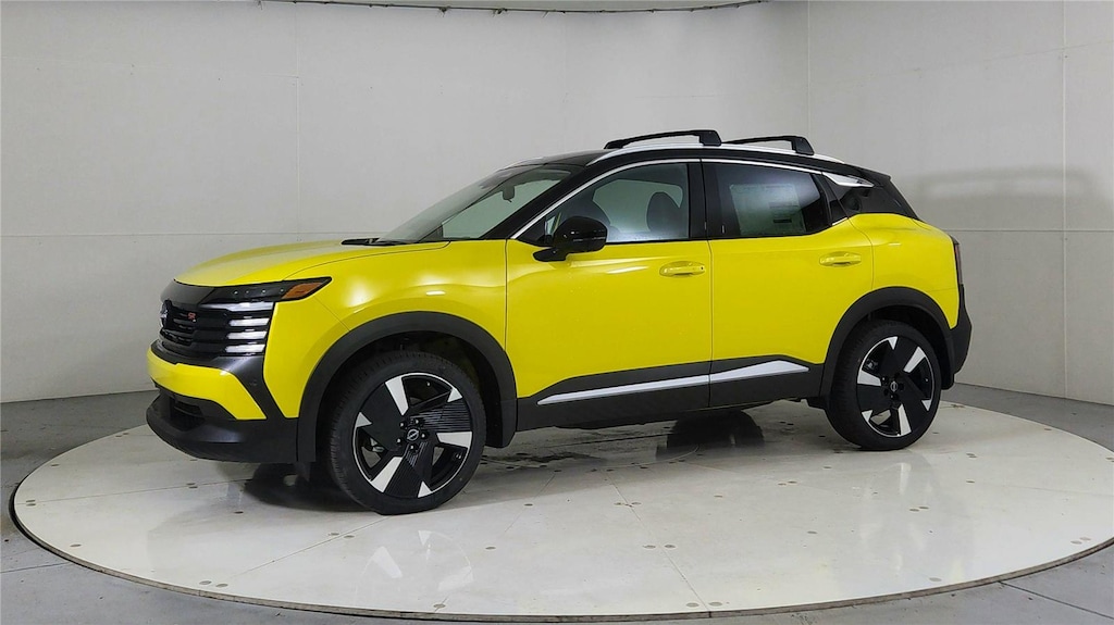 New 2026 Nissan Kicks SR SUV