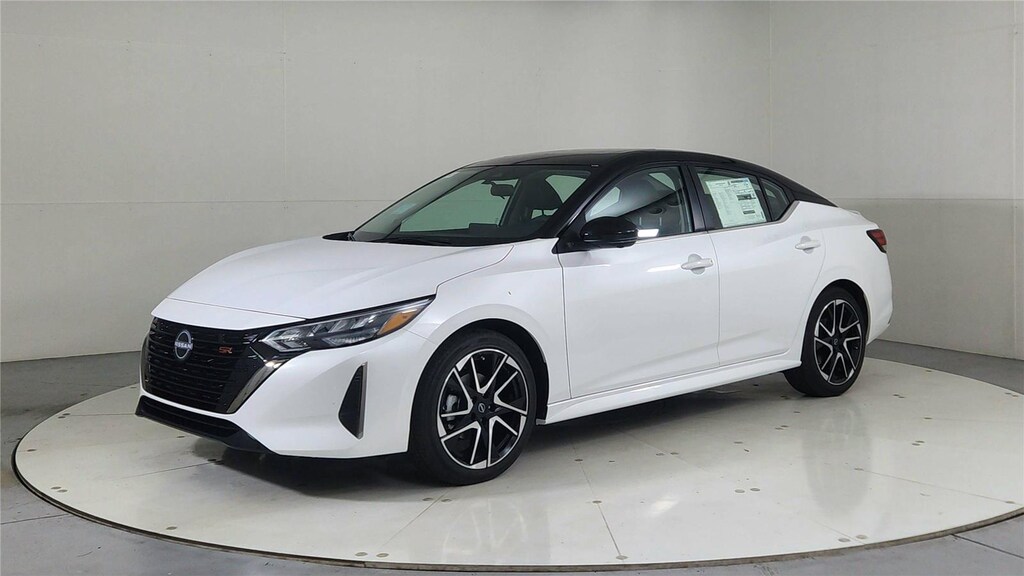 New 2025 Nissan Sentra SR Sedan
