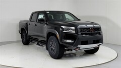 2025 Nissan Frontier PRO-4X Truck