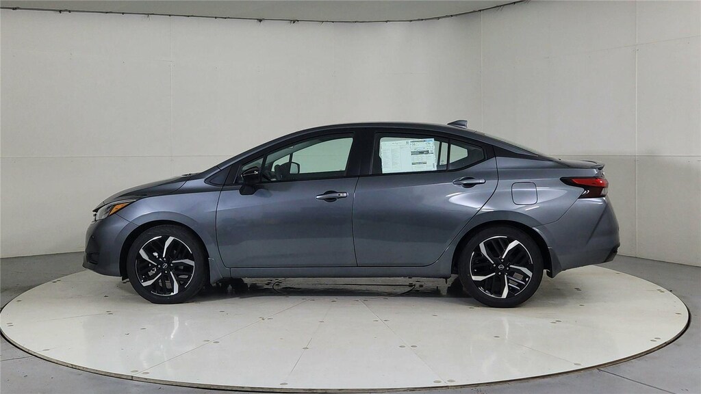 New 2025 Nissan Versa SR Sedan