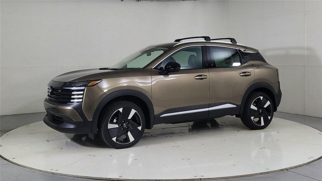 New 2026 Nissan Kicks SR SUV