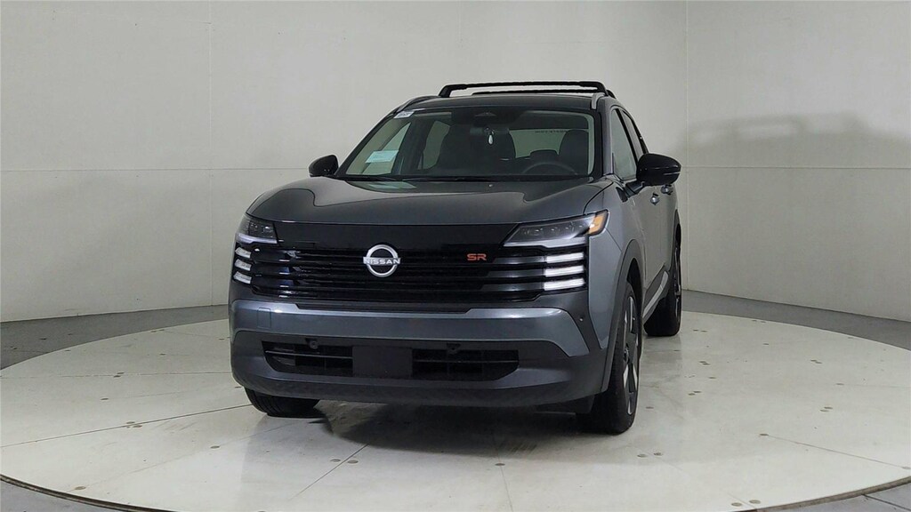 New 2026 Nissan Kicks SR SUV