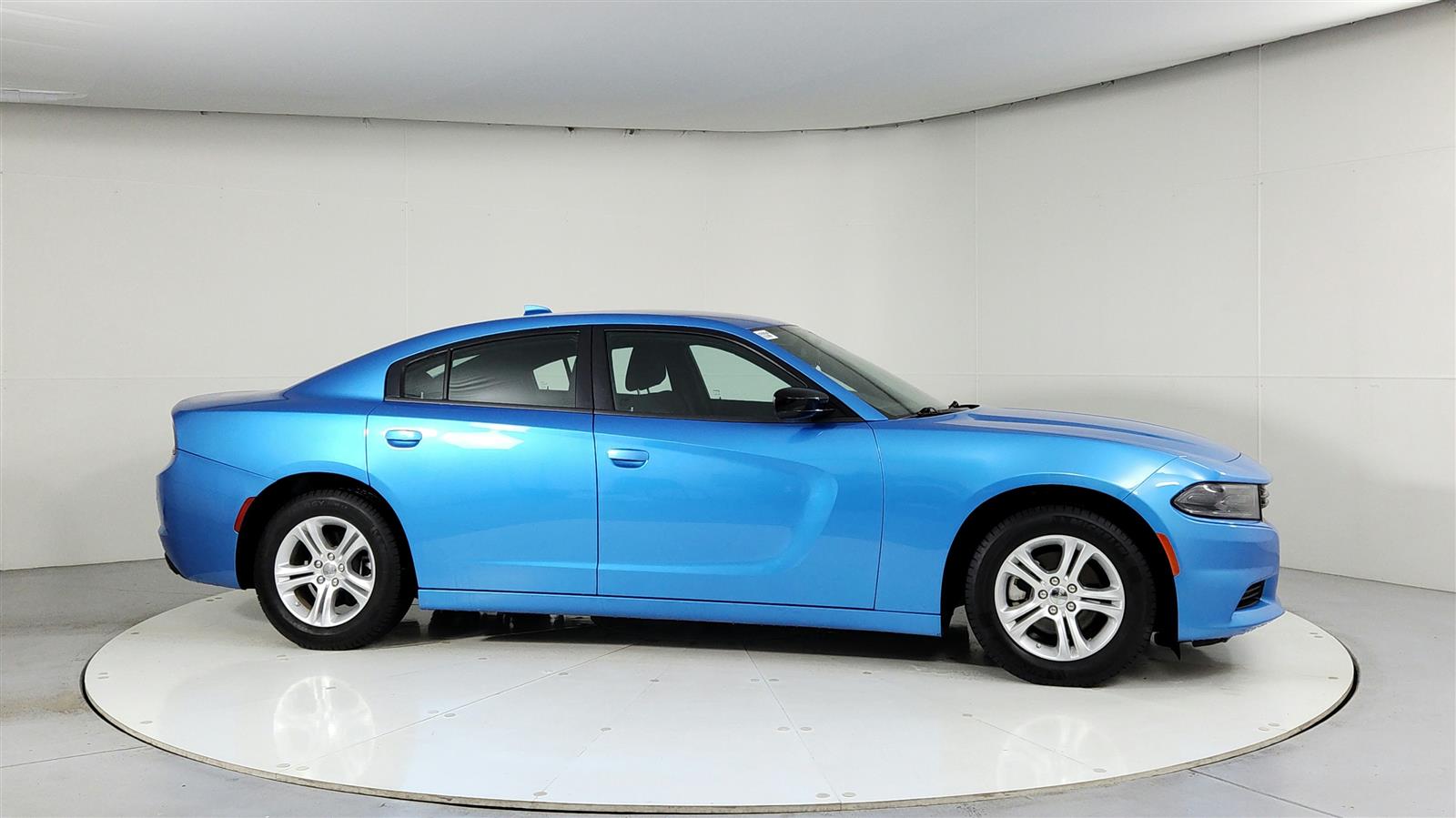 Used 2023 Dodge Charger SXT with VIN 2C3CDXBG4PH608425 for sale in London, KY