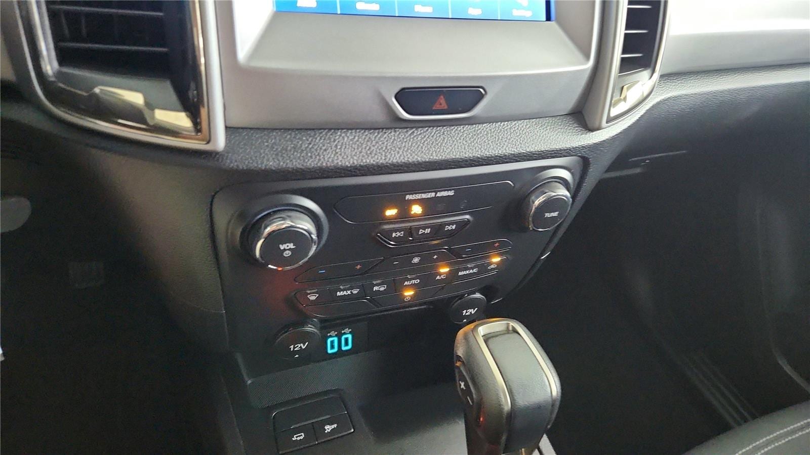 View 32
