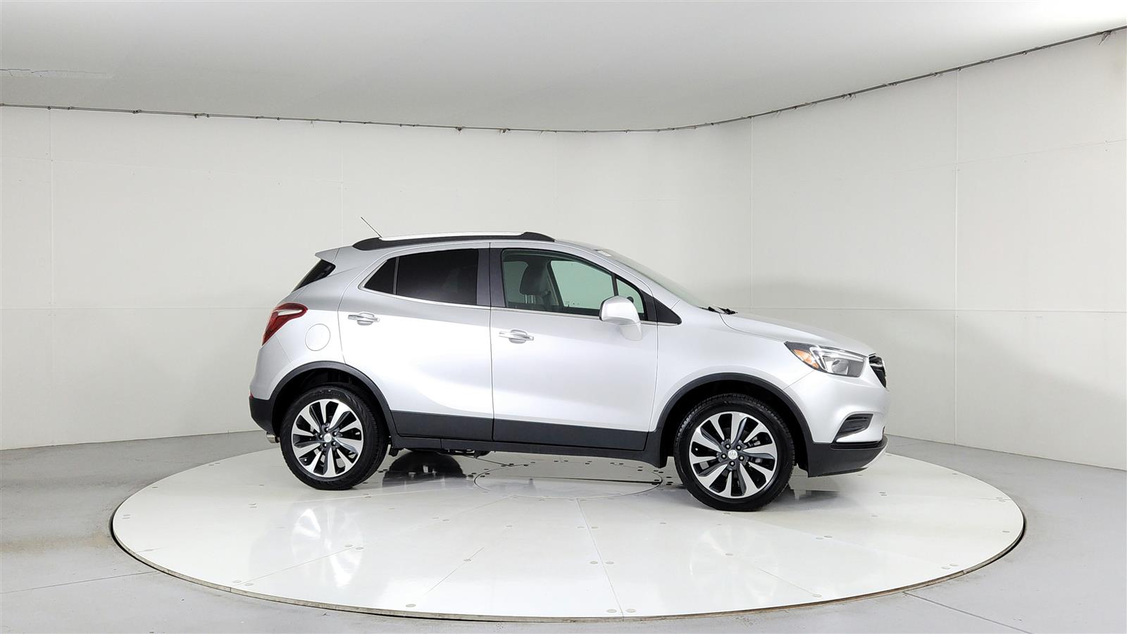 Used 2021 Buick Encore Preferred with VIN KL4CJESM1MB373558 for sale in London, KY