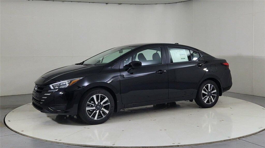 New 2025 Nissan Versa SV Sedan