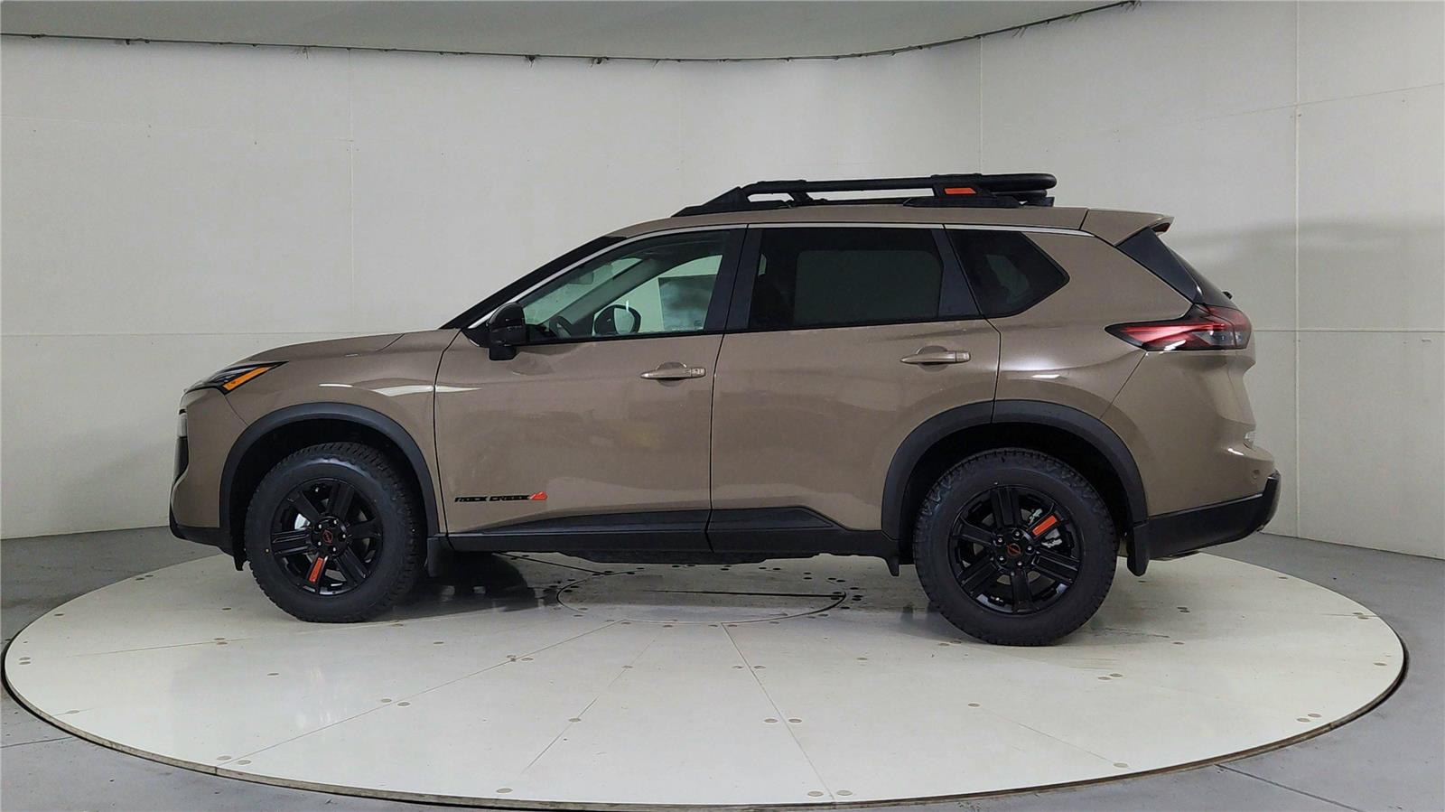 2026 Nissan Rogue SV photo 4