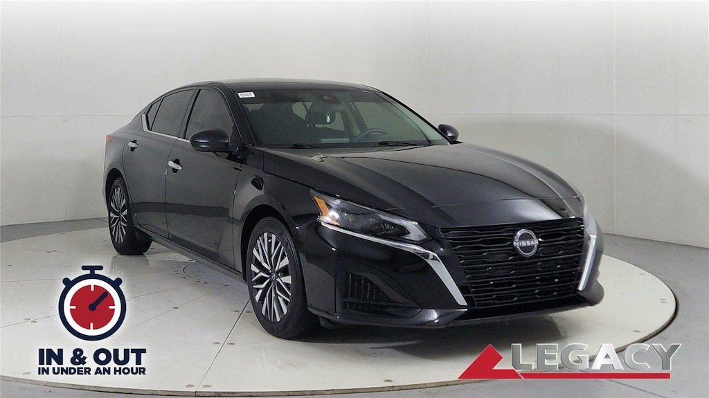 Certified 2024 Nissan Altima 2.5 SV Sedan