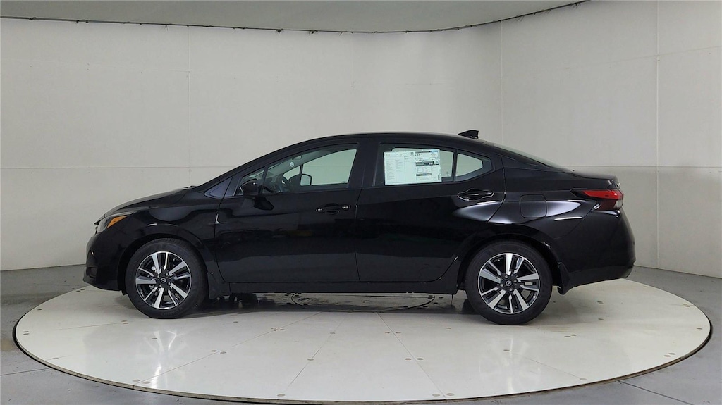 New 2025 Nissan Versa SV Sedan
