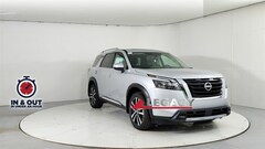 2025 Nissan Pathfinder Platinum SUV