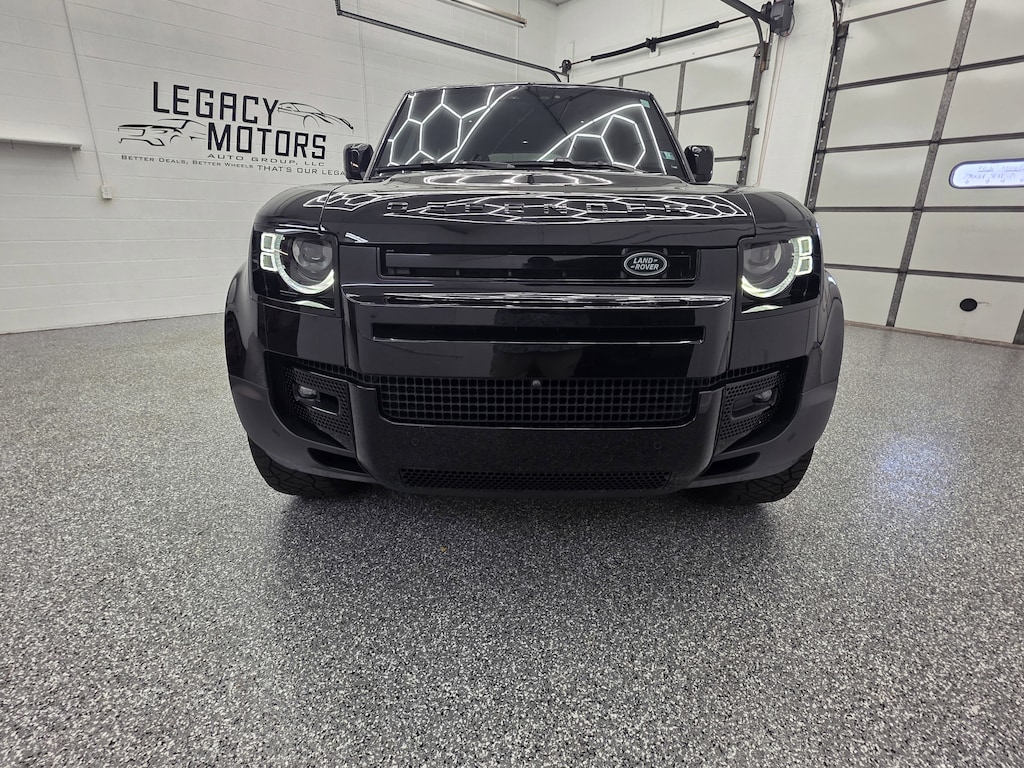 Used 2025 Land Rover Defender 110 S SUV