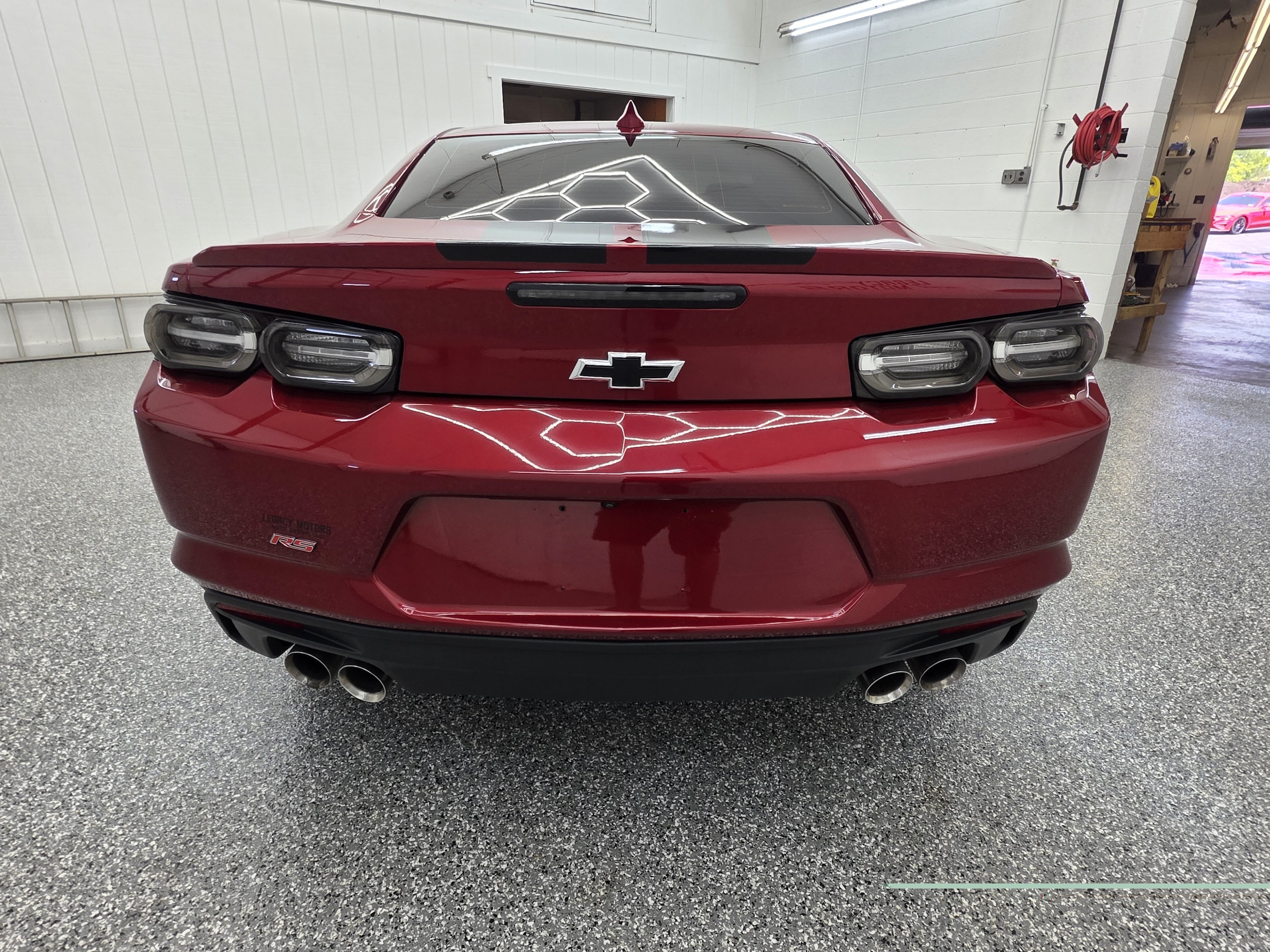 2022 Chevrolet Camaro LT1 - Photo 7