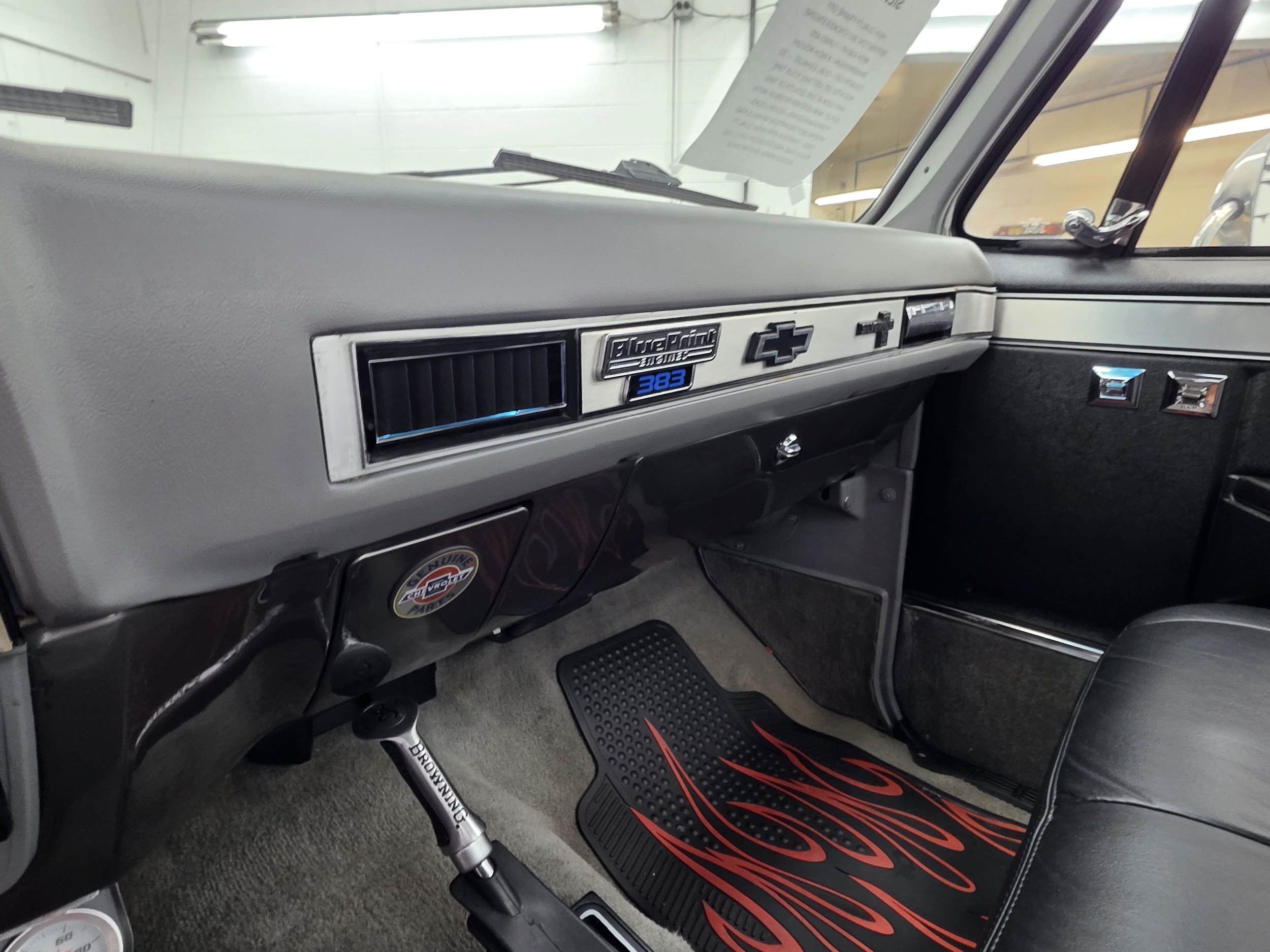 1985 Chevrolet C10 - Photo 16