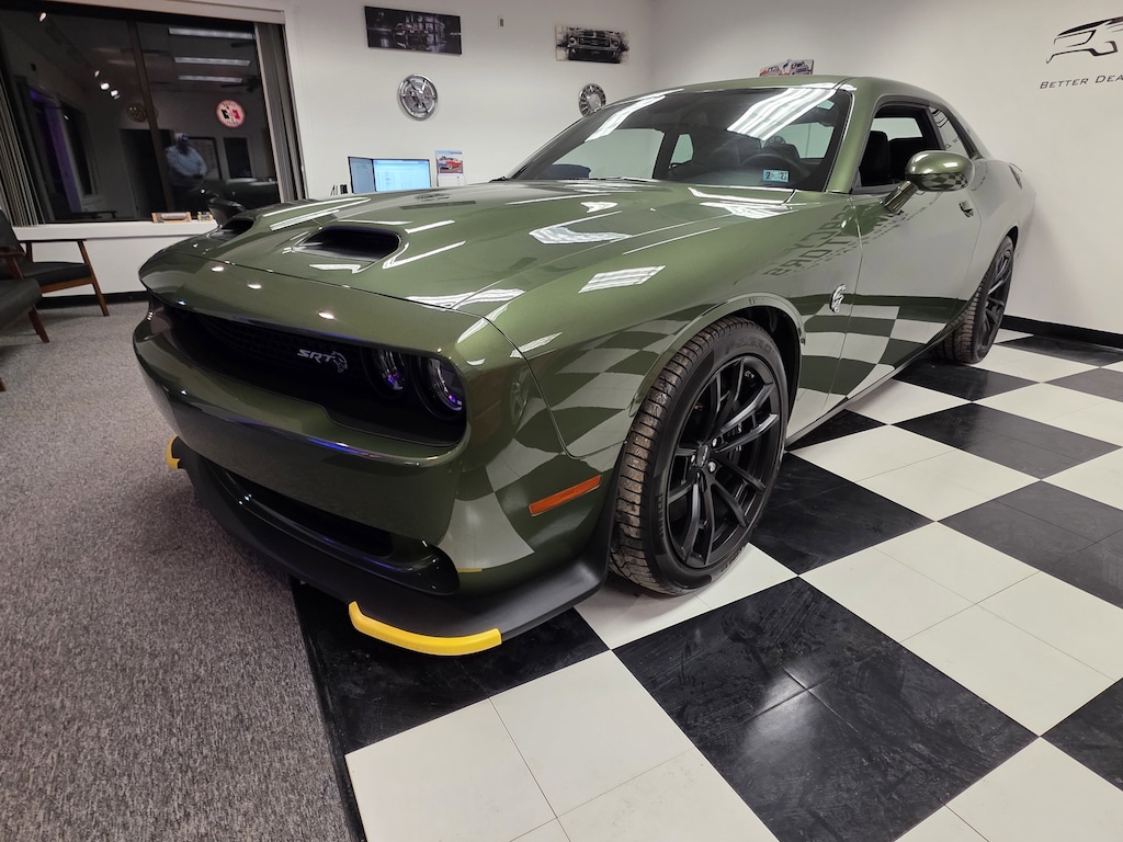 Used 2023 Dodge Challenger SRT Hellcat Coupe