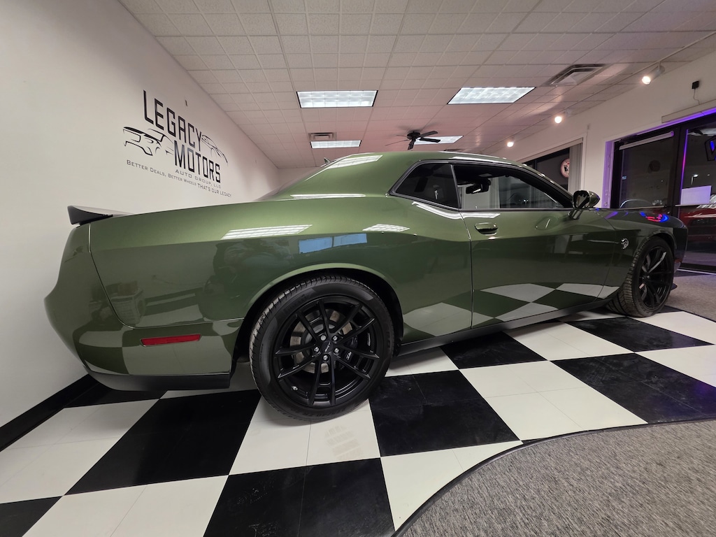 Used 2023 Dodge Challenger SRT Hellcat Coupe