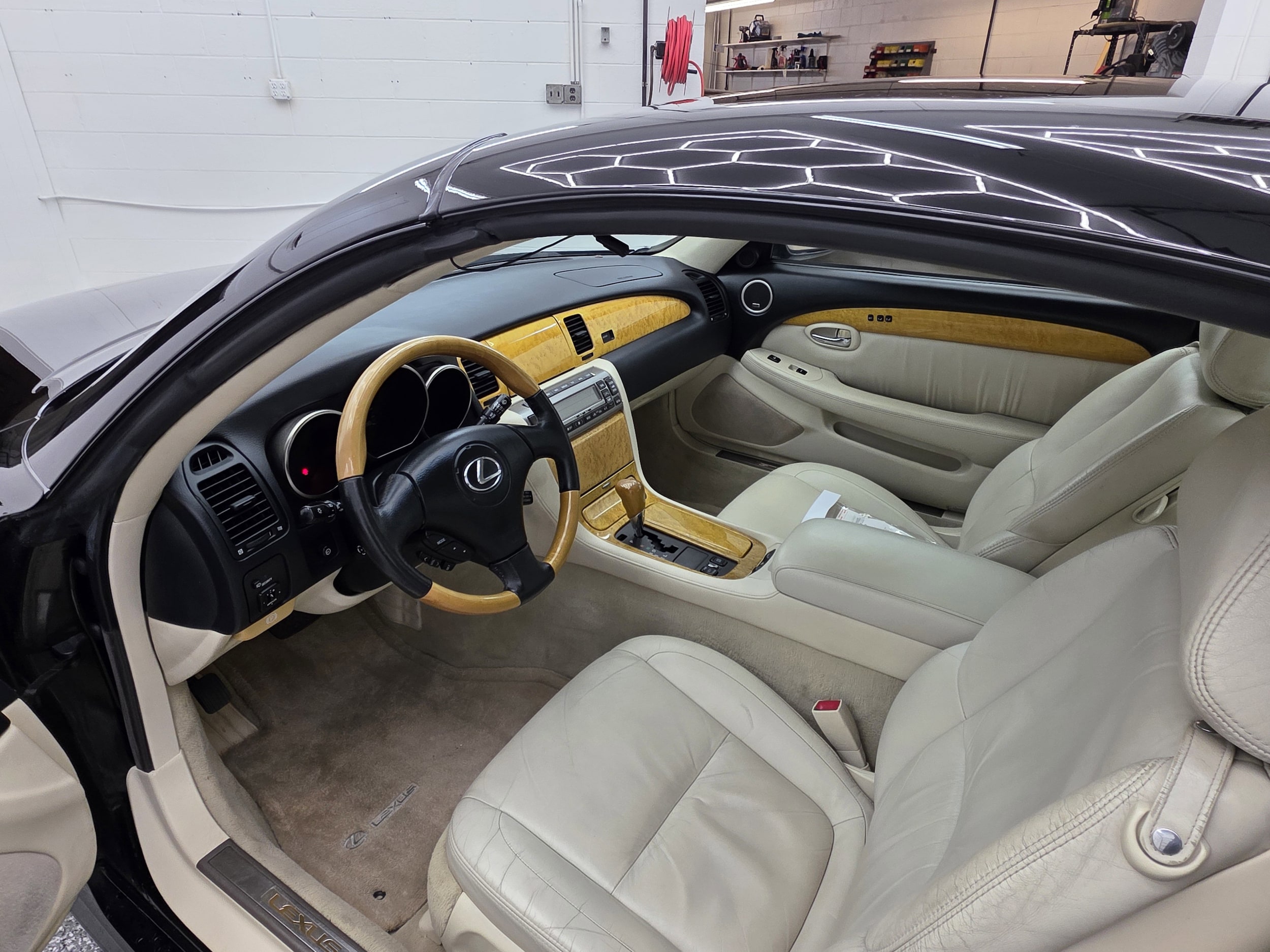 2002 Lexus SC 430 - Photo 14