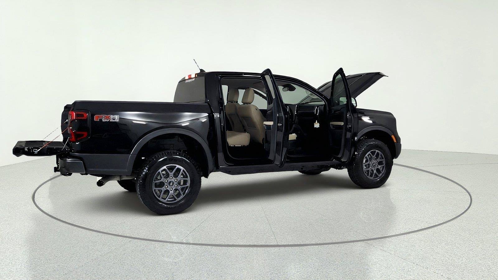 2025 Ford Ranger XLT - Photo 14