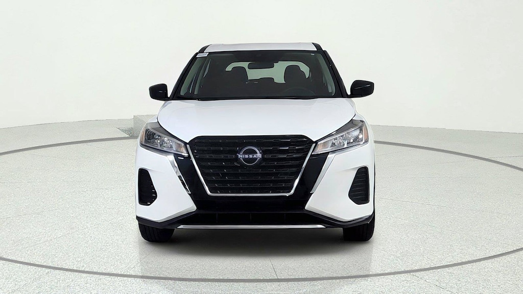 Certified 2025 Nissan Kicks Play S S FWD
