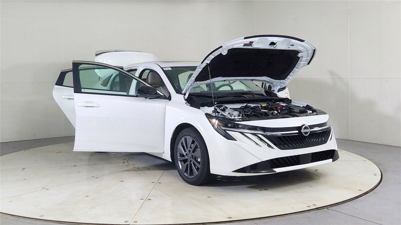 2026 Nissan Sentra SL - Photo 9