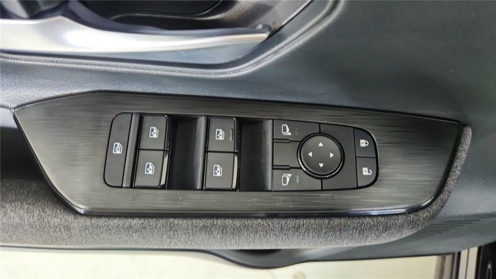 2026 Nissan KICKS SV AWD - Photo 16