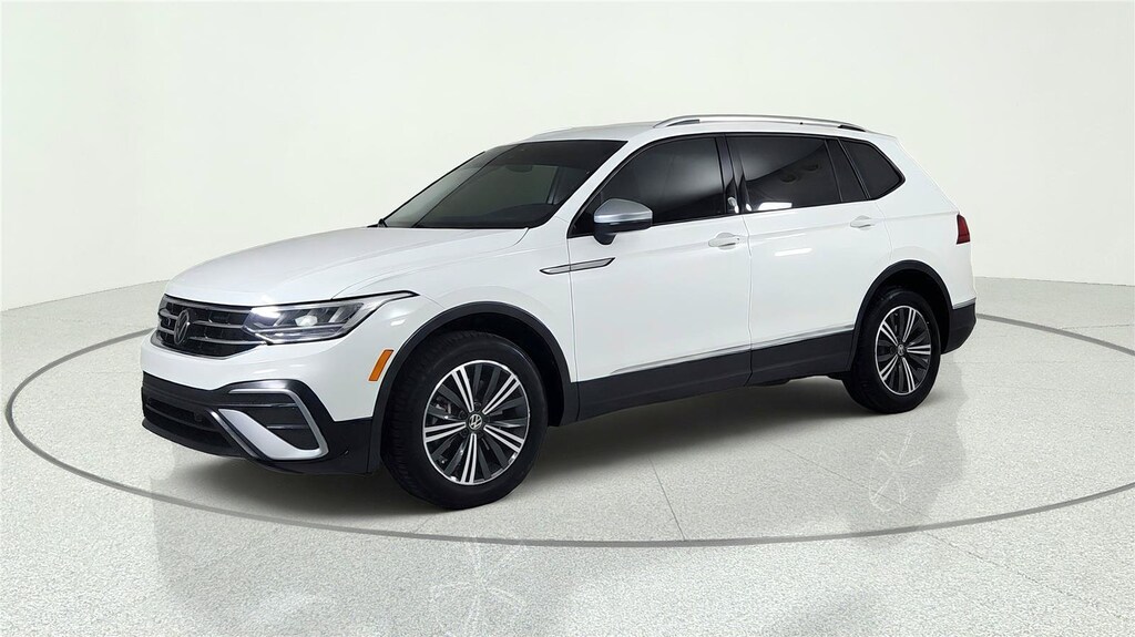 Used 2024 Volkswagen Tiguan Wolfsburg Edition 2.0T Wolfsburg Edition 4MOTION