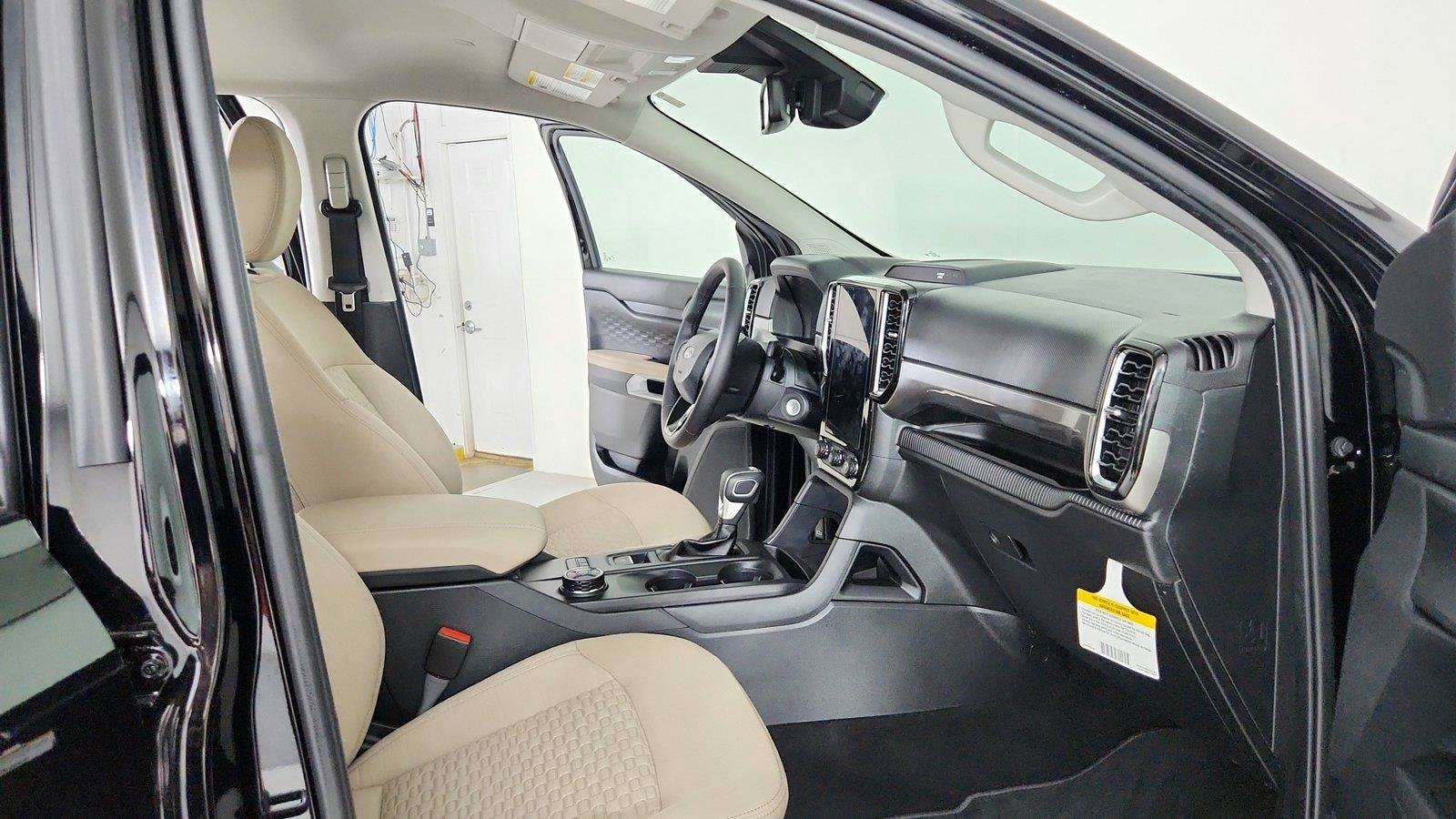 2025 Ford Ranger XLT - Photo 27