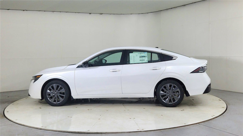 New 2026 Nissan Sentra SL Sedan