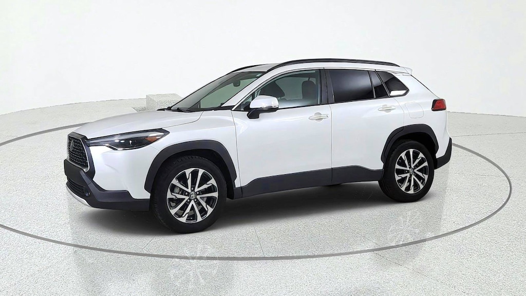 Used 2022 Toyota Corolla Cross XLE XLE 4WD
